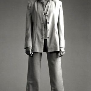 Nethra Raghuraman Image