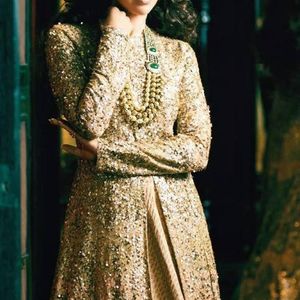 Karisma Kapoor Image