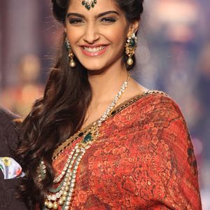 Sonam Kapoor Image