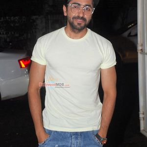 Ayushman Khurana Image