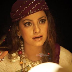 Juhi Chawla Image