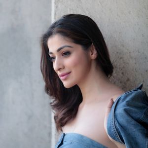 Raai Laxmi Image