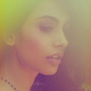 Sarah Jane Dias Image