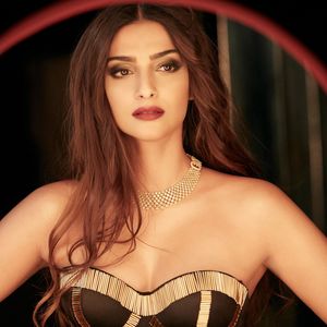 Sonam Kapoor Image