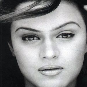 Aashka Goradia Image