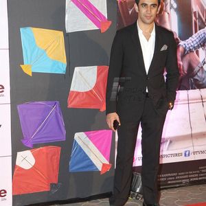 Amit Sadh Image