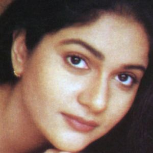 Gracy Singh Image