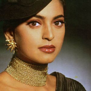 Juhi Chawla Image