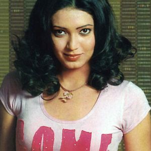 Karishma Tanna Image