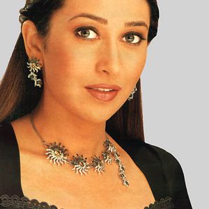 Karisma Kapoor Image
