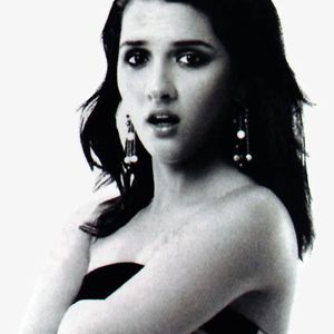 Shruti Seth Image