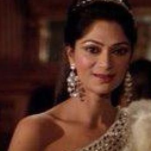 Simi Garewal Image