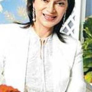 Simi Garewal Image