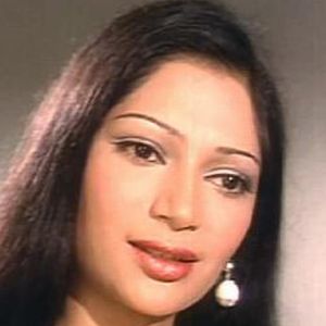 Simi Garewal Image