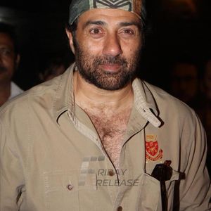 Sunny Deol Image