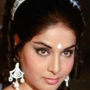 Rakhee Image