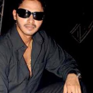 Shreyas Talpade Image