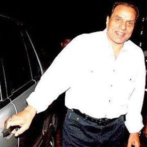 Dharmendra Image