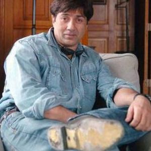 Sunny Deol Image
