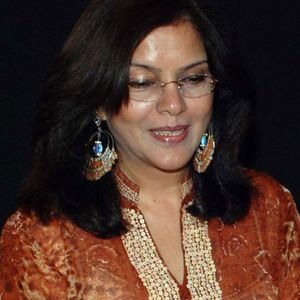Zeenat Aman Image
