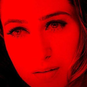 Karisma Kapoor Image