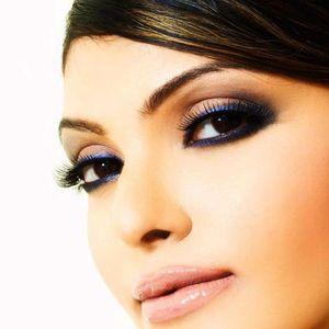 Sherlyn Chopra Image