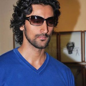 Kunal Kapoor Image