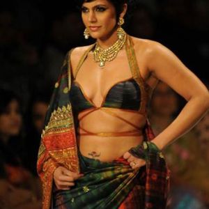 Mandira Bedi Image