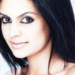Mandira Bedi Image