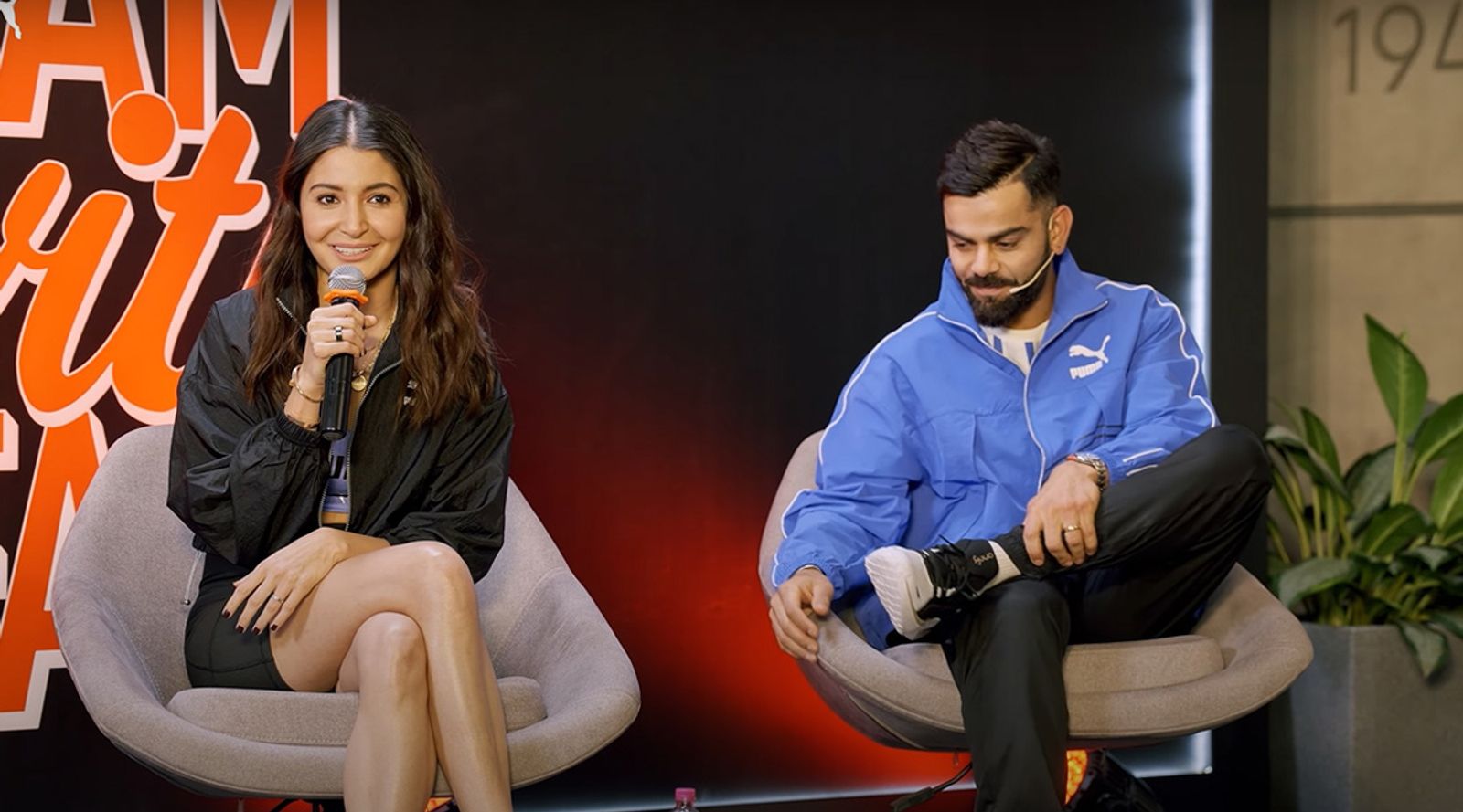 Anushka Sharma COPIES Virat Kohli’s On-Field Celebration Style (Watch Video)