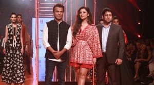 Bombay Times Fashion Week presents curtain raiser by Vikram Phadnis with Parineeti Chopra as showstopper