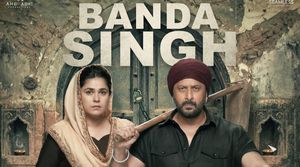 Arshad Warsi lands in Chandigarh to shoot his next Banda Singh