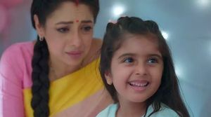 Anupamaa Spoiler Alert: Choti Anu’s Condition Worsens; Anupamaa To Drop Her USA Plans?