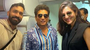 India Vs Pakistan: Anushka Sharma's Grand Entry At EPIC Match In Ahmedabad, Captured With 'THESE' Cricket Legends! (View Pics)