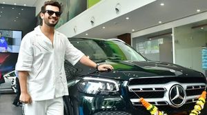 Actor Arjun Bijlani Purchases New Stylish SUV Car For THIS HUGE Amount! (View Pic)