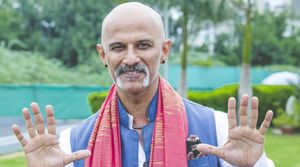 Gadar 2: Actor Rajesh Khera's COMMANDING Performance As Pakistani Colonel Nazeer Earns Praises!