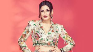 SHOCKING! Raveena Tandon Recalls How The 90’s Media Called Her ‘THESE’ Names! (Details Inside)