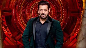 DO YOU KNOW Salman Khan wants to be in the Bigg Boss house with his two friends? Here’s what he said!