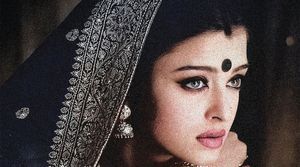 Aishwarya Rai Bachchan shares a still of her character Paro as Devdas clocks 20 years