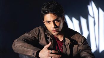 Shah Rukh Khan's son Aryan Khan was celebrating the new year with friends in Dubai; look at the viral images and Videos!