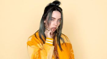 Billie Eilish CLARIFIES Her Gender Identification; Says ‘I Am Attracted To Women…!’