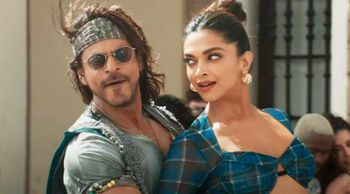 PATHAAN BOX OFFICE COLLECTION: Shah Rukh Khan, Deepika Padukone’s film crosses ₹300 crore in just 7 days