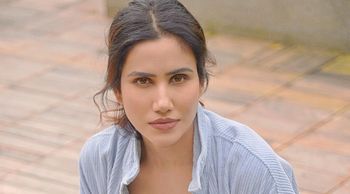 DO YOU KNOW Sonnalli Seygall from Pyaar ka Punchnama 2 is secretly DATING THIS man? Deets Inside!