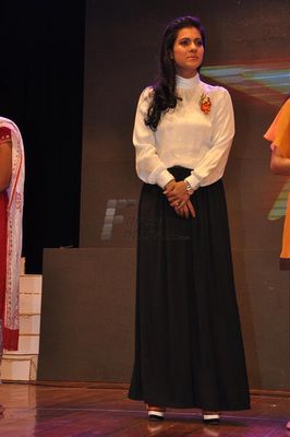 Kajol, Alia Bhatt, Isha Sharvani at Star Dance Academy's Annual Function in Mumbai