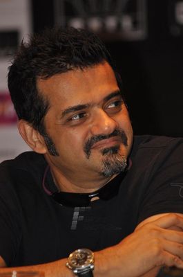 Kamal Haasan, Pooja Kumar, Andrea Jeremiah at film 'VISHWAROOP' press meet
