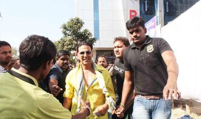 Khiladi 786 promotions in Indore