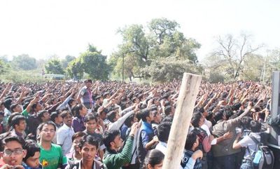 Khiladi 786 promotions in Indore