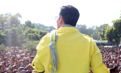 Khiladi 786 promotions in Indore