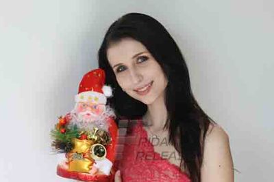 Model Claudia Ciesla Christmas Special Photo Shoot