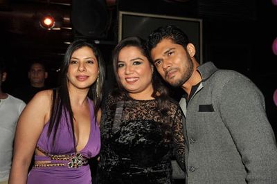 Monica Bedi, Kashmira Shah, Ravi Kishen at Sambhavana Seth's birthday party